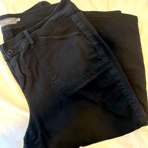 Torrid black crop pants size 20